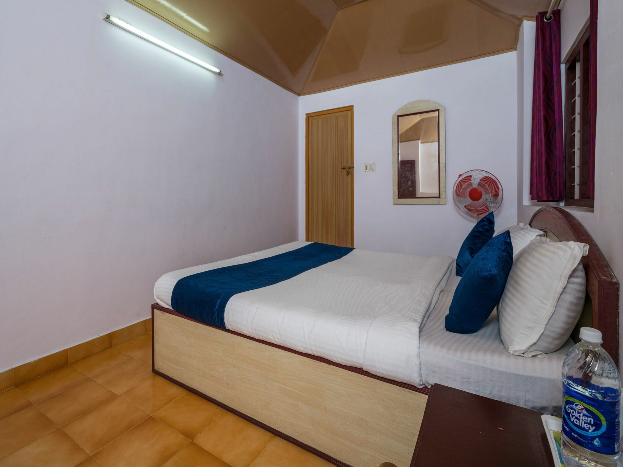 Oyo 10262 Hotel Munnar Rock Exterior foto